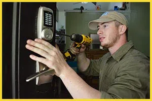 Upper Eastside FL Locksmith Store, Upper Eastside, FL 305-507-8847 - 73-06